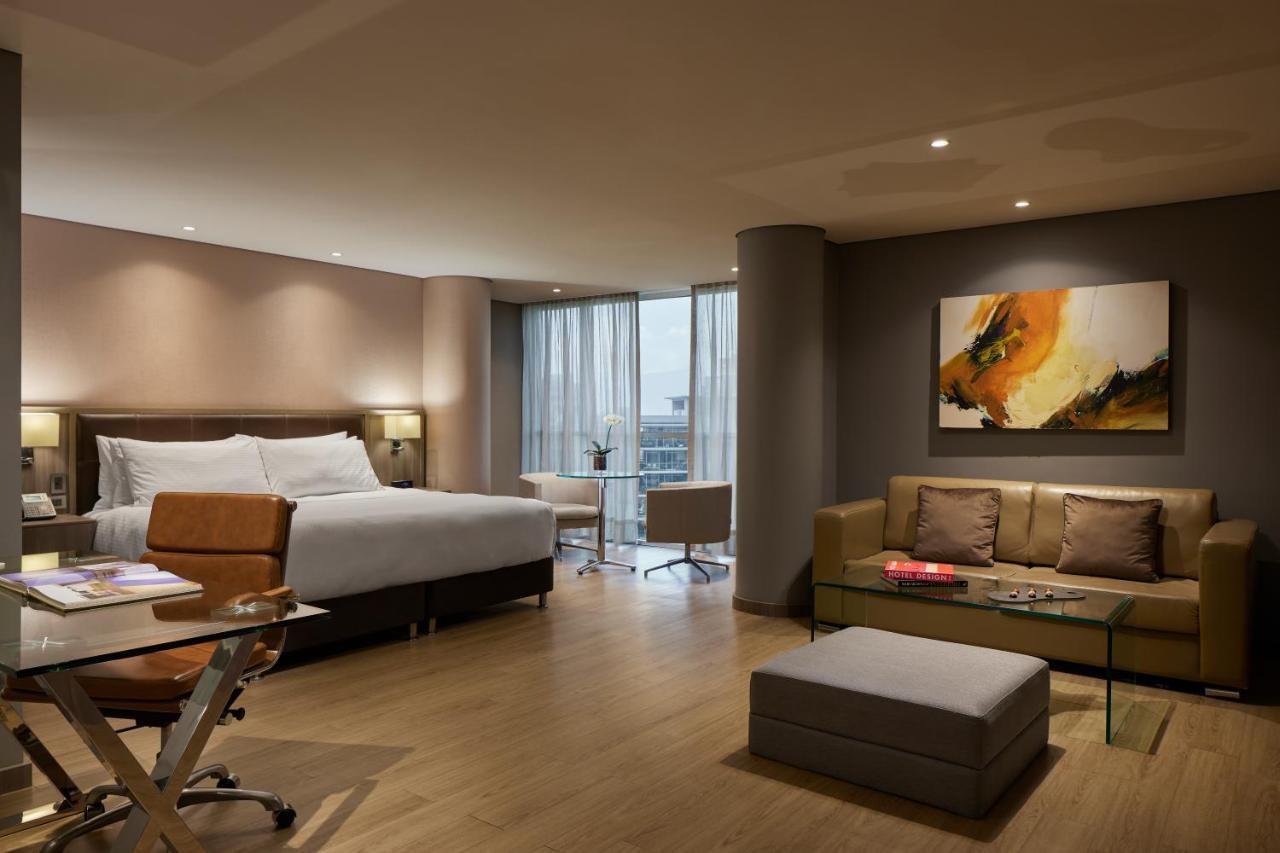 Binn Hotel Medellín Extérieur photo