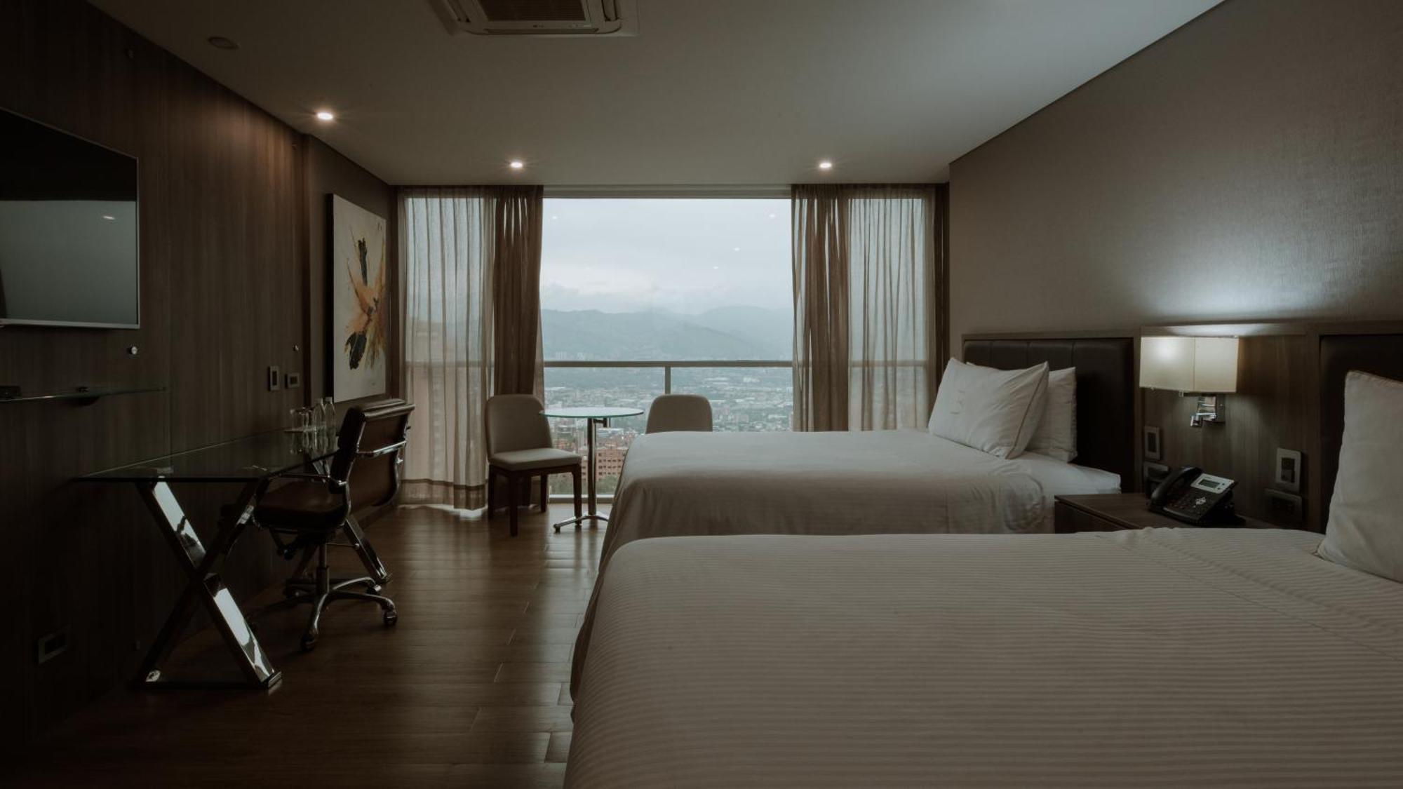 Binn Hotel Medellín Extérieur photo