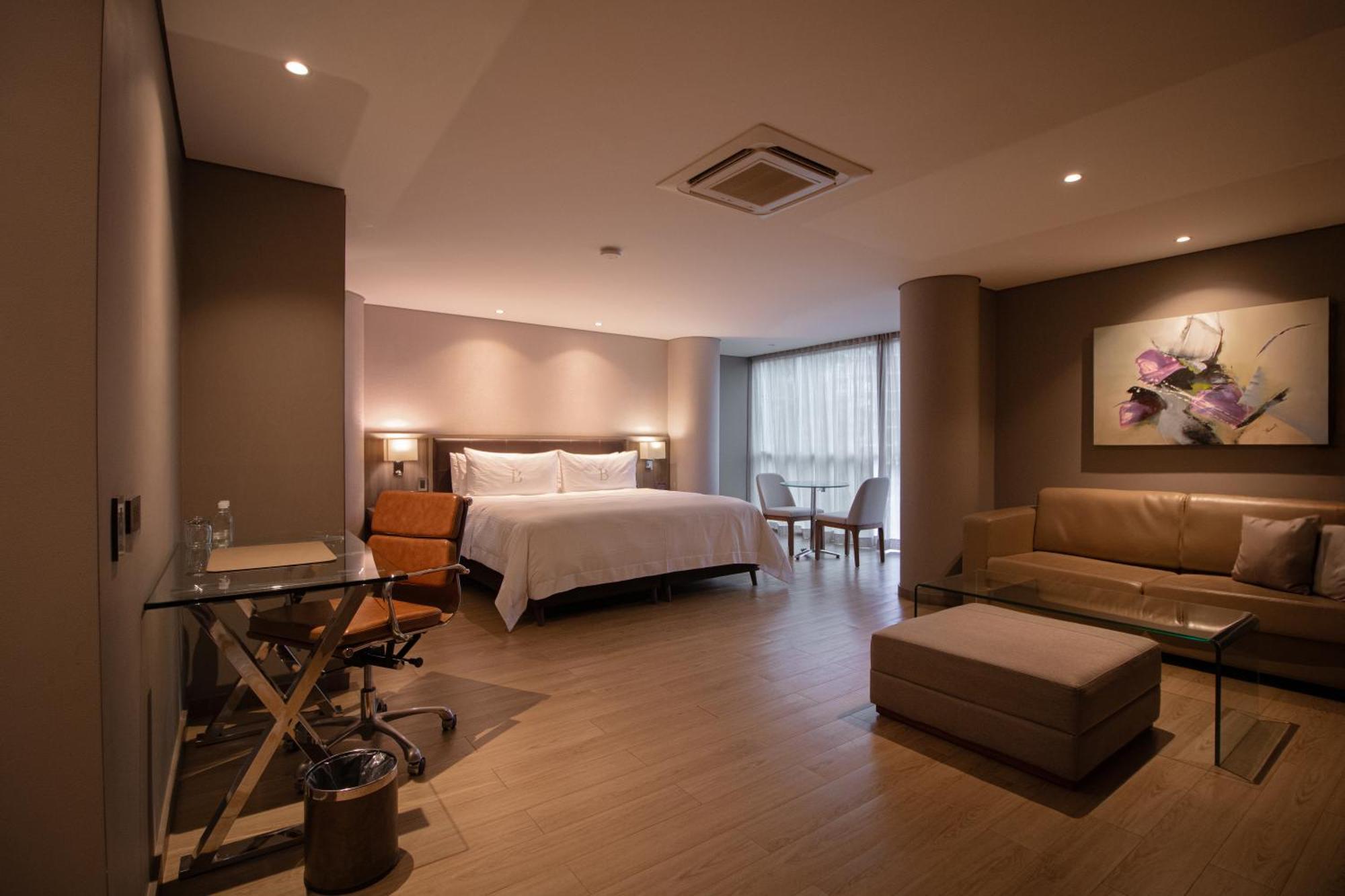 Binn Hotel Medellín Extérieur photo