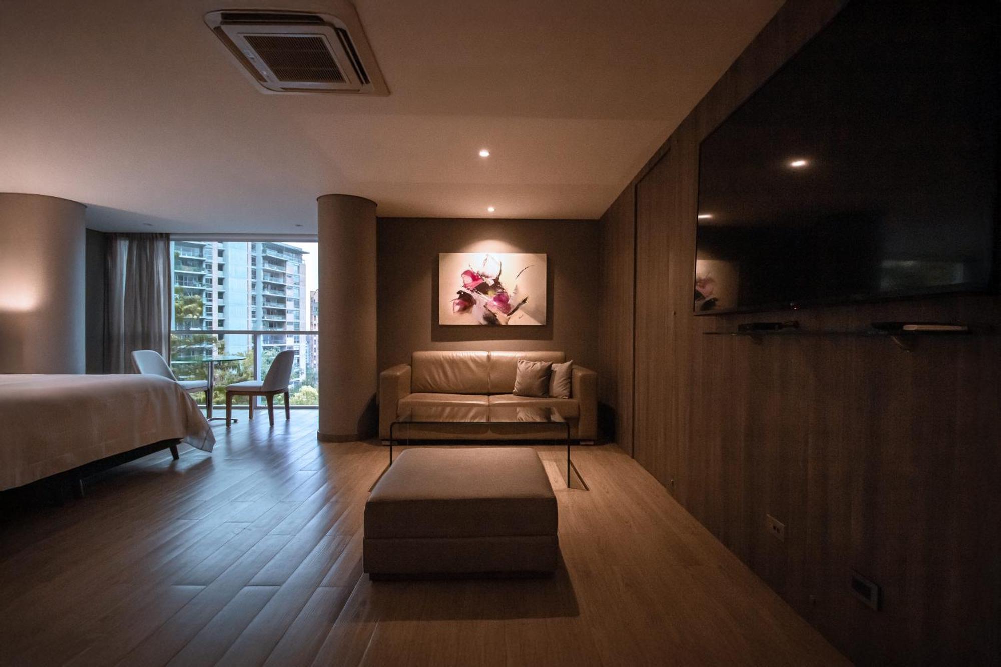 Binn Hotel Medellín Extérieur photo