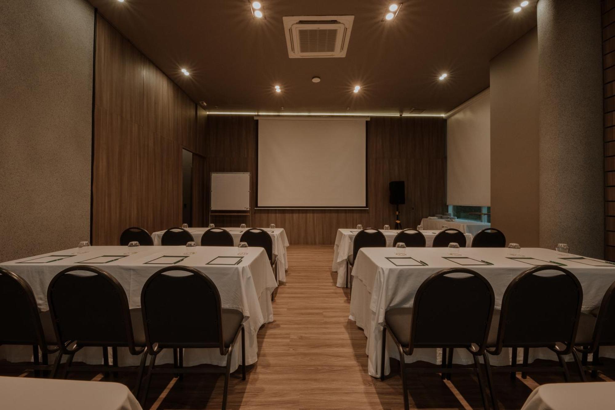 Binn Hotel Medellín Extérieur photo