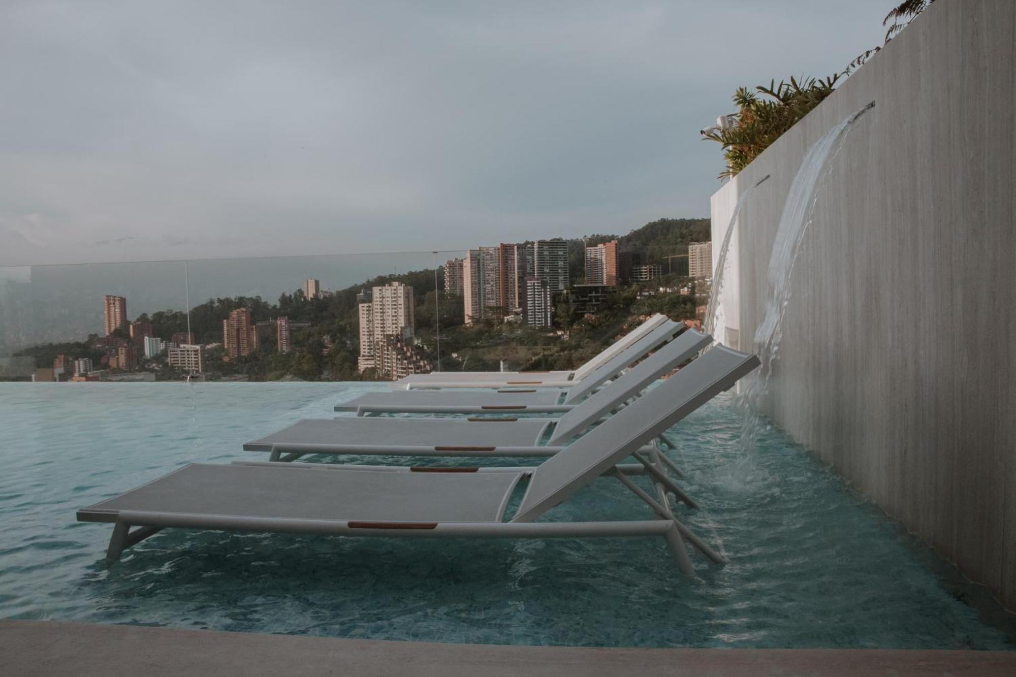 Binn Hotel Medellín Extérieur photo